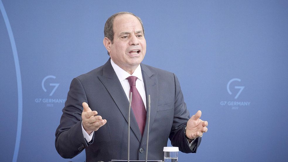 Der ägyptische Diktator Abd al-Fattah as-Sisi wird ohne nennenswerte Konkurrenz seine dritte Amtszeit antreten. Hier spricht er auf einer Pressekonferenz in Deutschland. Foto: imago images/Christian Spicker