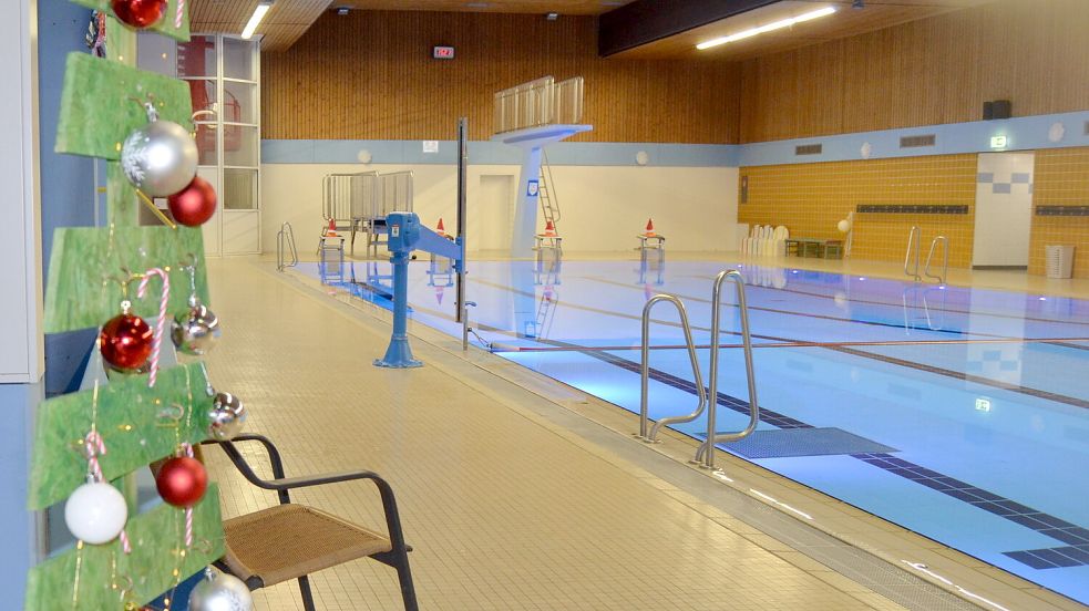 Im Freizeitbad Saterland in Ramsloh wird 2025 die Rutsche erneuert. Das soll 500.000 Euro kosten. Für vorbereitende Maßnahmen hat die Gemeinde im kommenden Jahr schon mal 50.000 Euro dafür eingeplant. Foto: Fertig