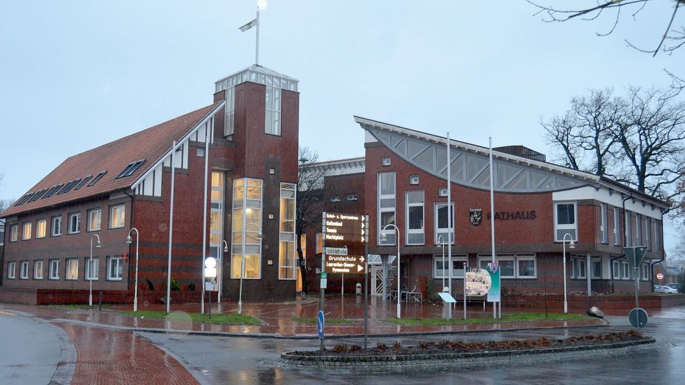 Für 191.000 Euro werden im Rathaus in Ramsloh das Trauzimmer erweiter und Fenster und Böden aufbereitet. Foto: Fertig