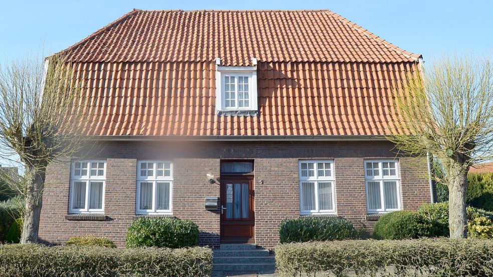 2019 hat die Gemeinde Saterland das Müllerhaus in Scharrel erworben. Nun wird es für 570.000 Euro umgebaut. Foto: Fertig