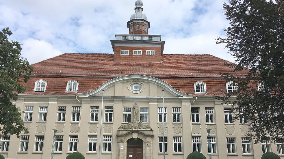 Vor dem Jugendgericht am Amtsgericht Cloppenburg wurde gegen den Saterländer verhandelt. Foto: Höffmann