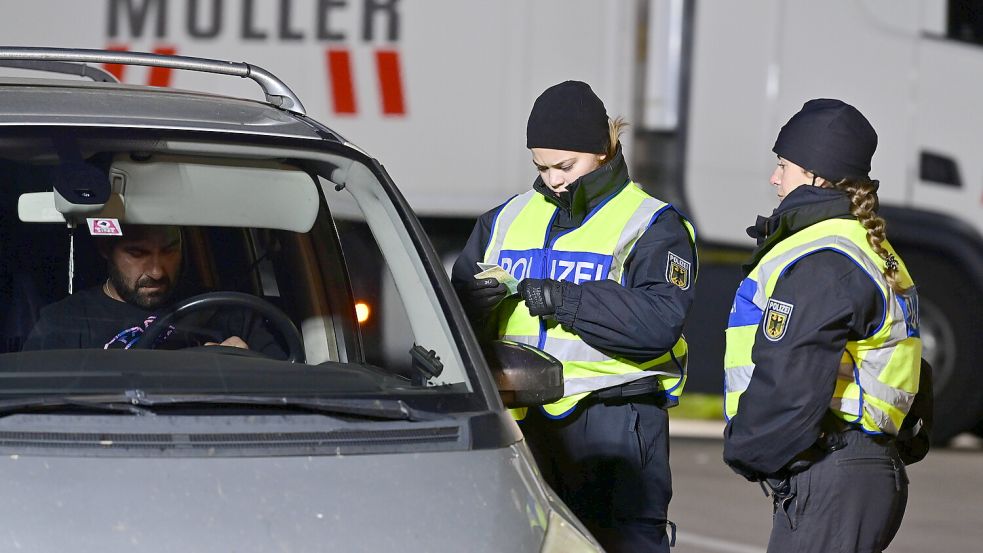 Seit dem 16. Oktober wird an einigen deutschen Grenzen kontrolliert. Die Zahl der illegalen Übertritte ist zurückgegangen. Foto: imago images/CTK Photo