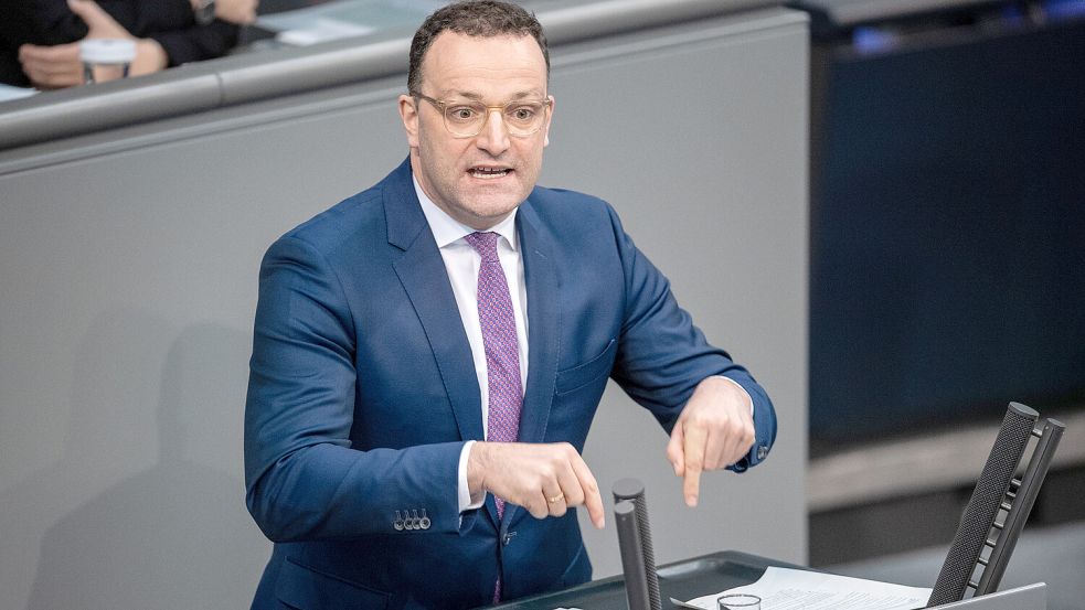 Jens Spahn (CDU) fordert bei Maybrit Illner schärfere Asylgesetze, um „bestimmte“ Menschen aus Deutschland herauszuhalten. Foto: dpa/Melissa Erichsen