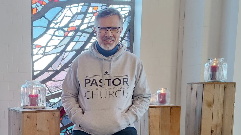 Pastor Michael Maas scheidet nach 15 Jahren aus dem Gemeindedienst aus. Foto: Scherzer