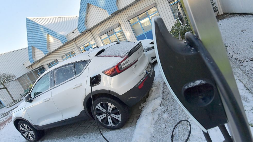 Der Dienstwagen-Fuhrpark wurde auf E-Autos umgestellt. Foto: Ortgies