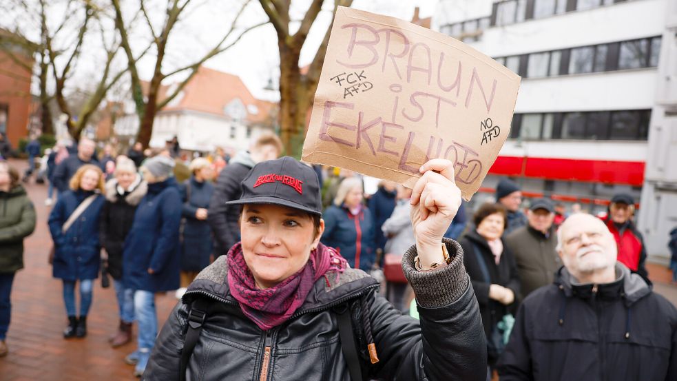 Die Demonstrationen gegen Rechtsextremismus, wie hier in Georgsmarienhütte, gehen weiter. Experten rechnen damit, dass der Protest bald abflaut. Was wird bleiben? Foto: Michael Gründel