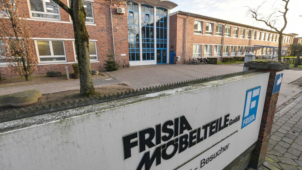 Frisia Möbelteile ist an der Hafenstraße in Leer beheimatet. Foto: Ortgies