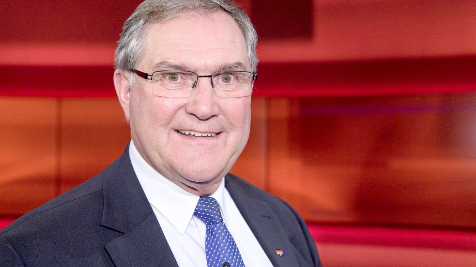 Der ehemalige Verteidigungsminister Franz Josef Jung ist sich sicher, dass Deutschland eine Teilschuld an der derzeitigen Position Russlands im Krieg habe. Durch späte Waffenlieferungen habe die Bundesrepublik mit dazu beigetragen, „dass die Russen sich eingraben konnten“. Foto: IMAGO/Eibner
