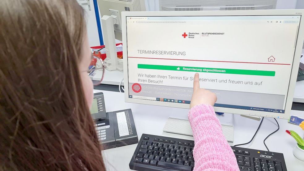 Die Anmeldung zur Blutspende ging online ganz einfach. Foto: Janßen