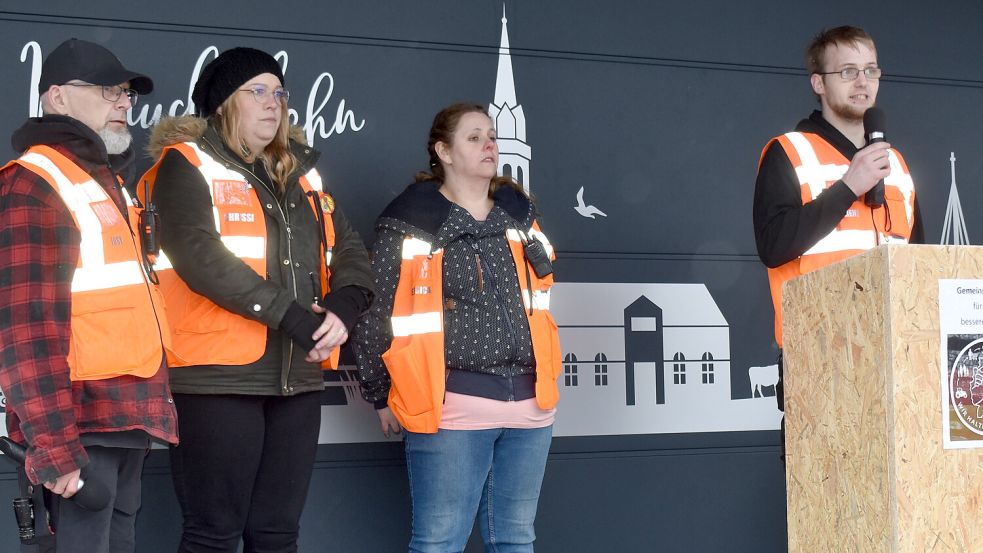 Demo-Mitorganisator Rene Schiffer (rechts) bedauert, dass die SPD und Grüne nicht die Möglichkeit genutzt haben, während der Kundgebung zu sprechen. Foto: Zein