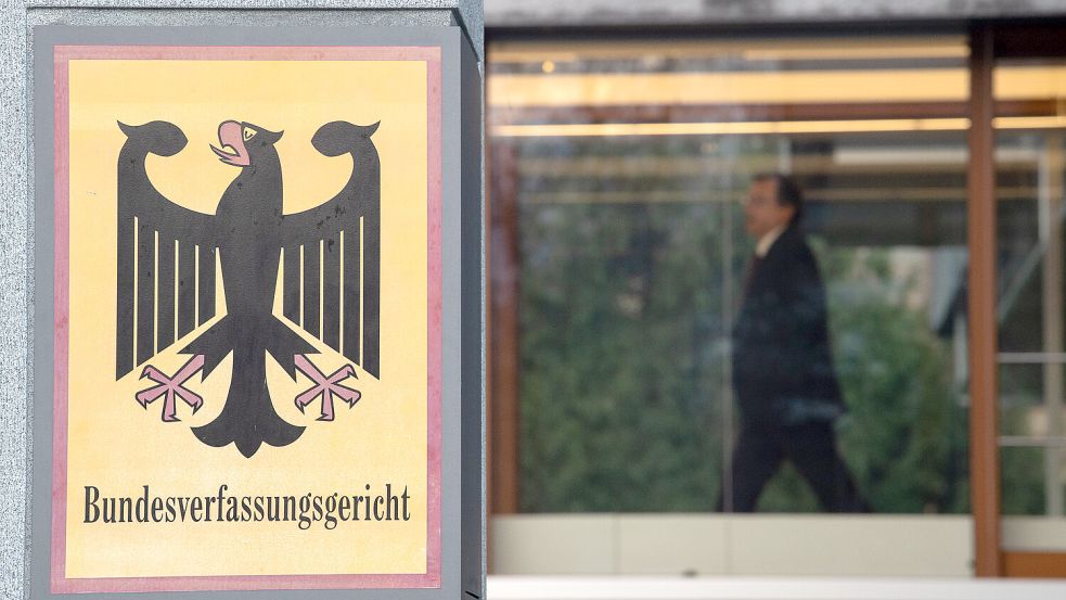 Das Bundesverfassungsgericht muss entscheiden, ob Parteien verboten oder von der staatlichen Parteienfinanzierung ausgeschlossen werden. Foto: Sebastian Gollnow/dpa