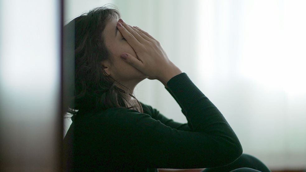 Meist jüngere Frauen wurden zu Opfern des Käsekönigs Marco D.. Vor allem in seiner Heimat Niederlande hat er bei vielen finanzielle und seelische Schäden hinterlassen. Symbolfoto: stock.adobe.com