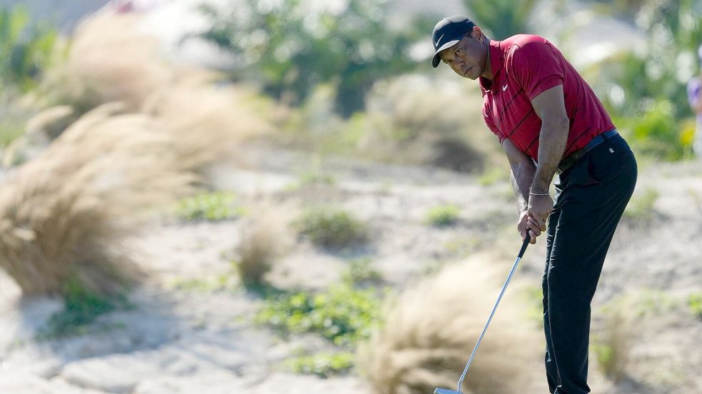 Tiger Woods landete beim Turnier auf den Bahamas mit 288 Schlägen auf Rang 18. Foto: Fernando Llano/AP/dpa