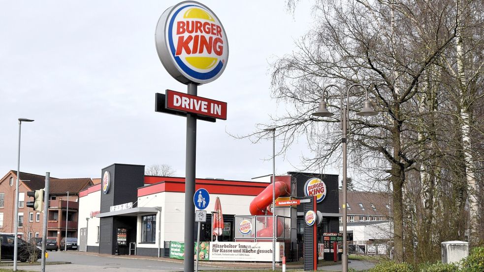 Wieder geöffnet: Viele Wochen lang war das Schnellrestaurant geschlossen. Jetzt teilt das Unternehmen mit, dass die Reparaturen an der Heiz- und Lüftungsanlage abgeschlossen seien. Foto: Hahn