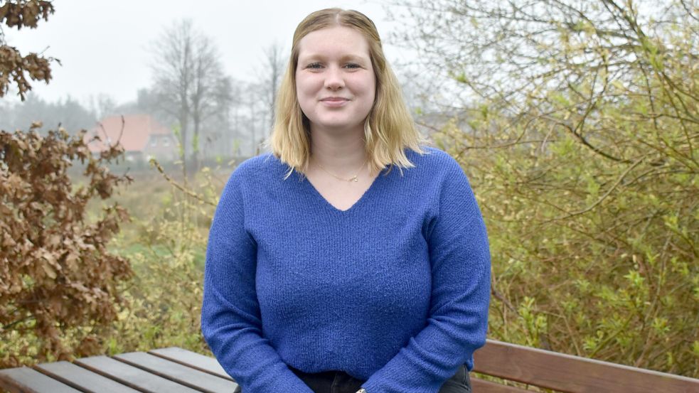 Die 23-jährige Karina Behrens ist Mitglied des Ostrhauderfehner Gemeinderats und neue Vorsitzende des Langholter Ortsvereins. Fotos: Zein