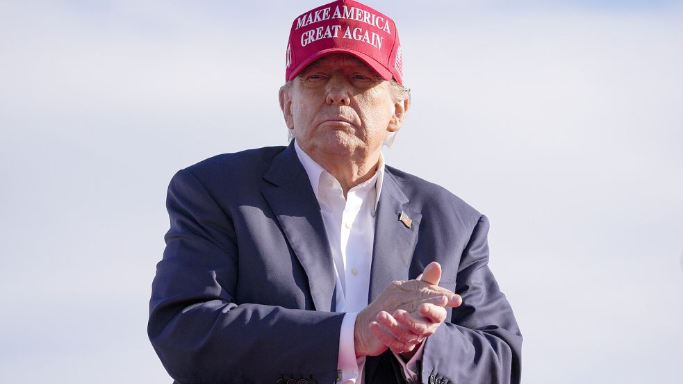 Donald Trump ließ sich im Internet für seine sportlichen Leistungen feiern. Foto: dpa/AP/Jeff Dean