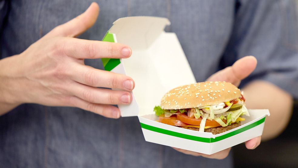 Wann gibt es die ersten Burger? Foto: McDonald’s/Emanuel A. Klempa