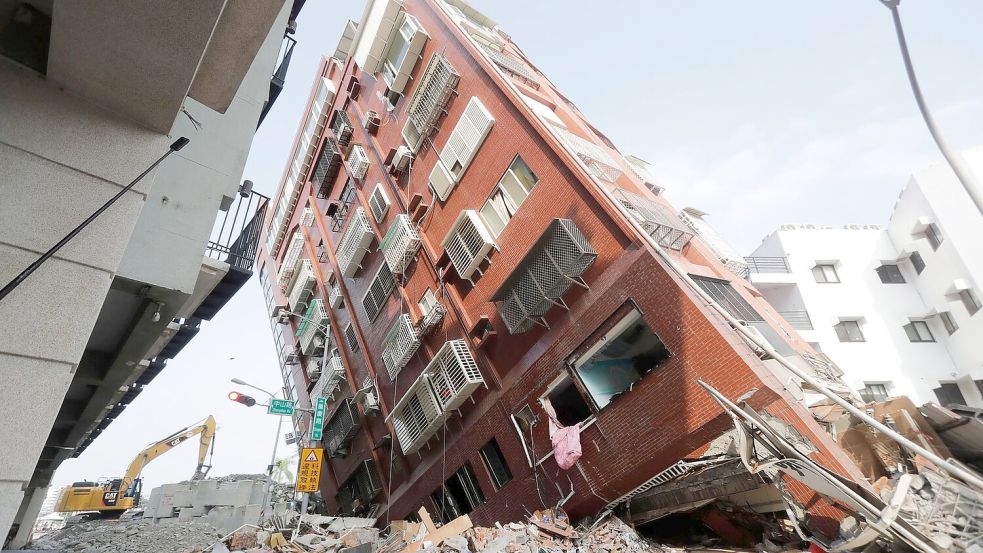 Nach den Erdstößen warnten neben Taiwan auch China, Japan, und die Philippinen vor Tsunamis. Foto: ChiangYing-ying/AP