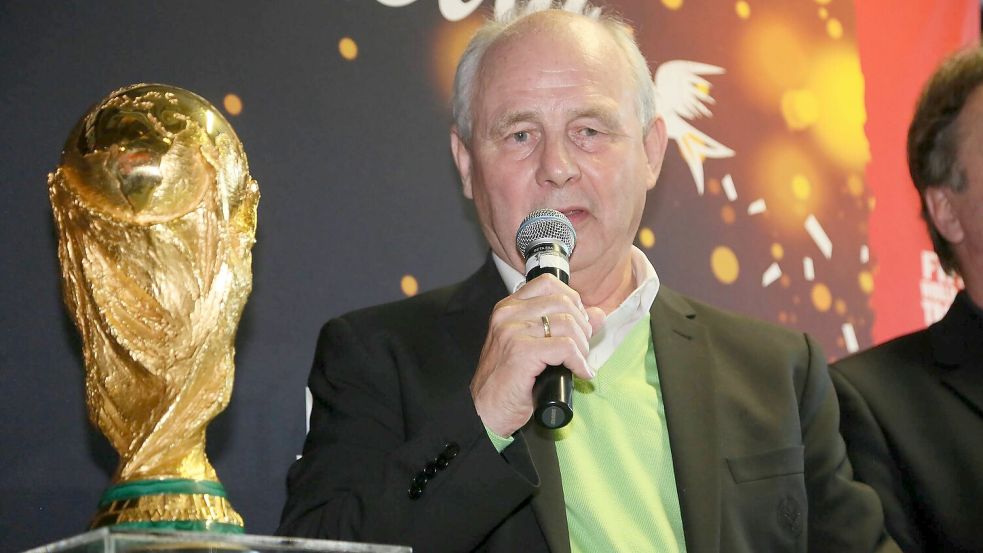 Bernd Hölzenbein, Fußball-Weltmeister von 1974, ist tot. Foto: IMAGO/Schüler