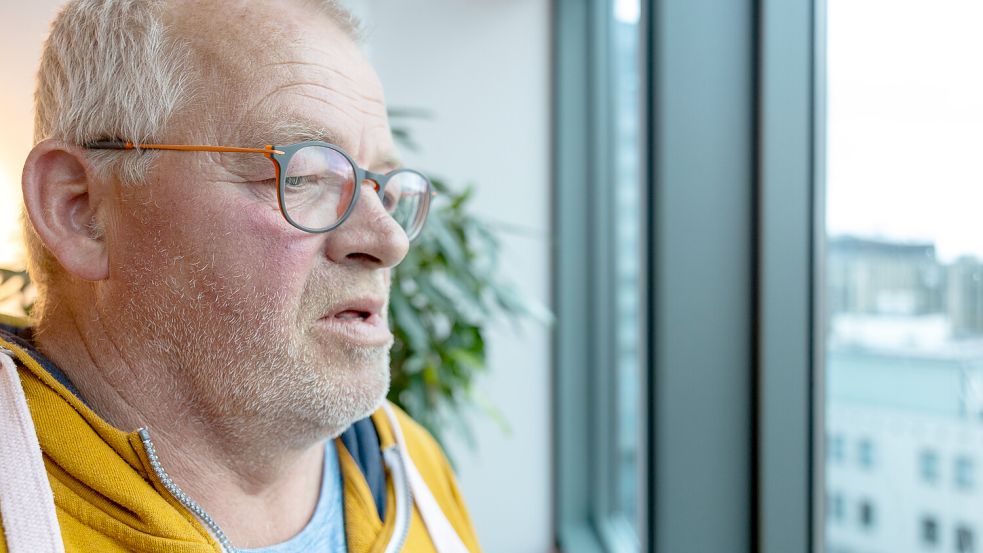 Ulrich Elixmann ist an Parkinson erkrankt. Er kämpft darum, dass das als Berufskrankheit anerkannt wird. Foto: Tobias Saalschmidt