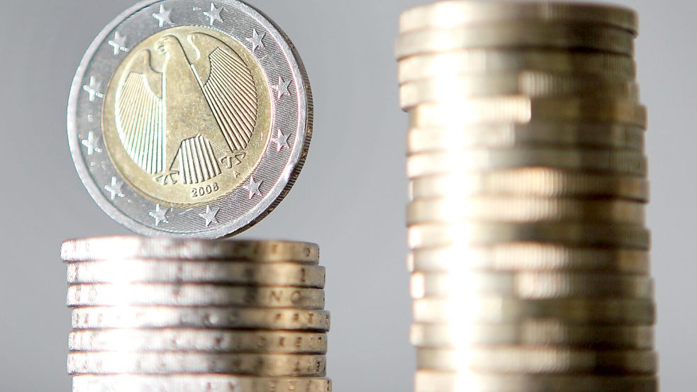 Manche Zwei-Euro-Münzen sind besonders viel Geld wert. Foto: dpa/Oliver Berg