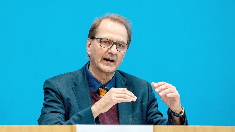 Dirk Messner, Präsident des Umweltbundesamtes, hat so seine Zweifel, dass das Klimageld noch vor der Bundestagswahl im kommenden Jahr startet. Warum, verrät er im Interview. Foto: dpa