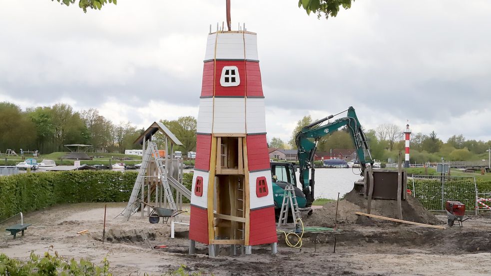 Der neue Leuchtturm ist bereits da. Foto: Passmann