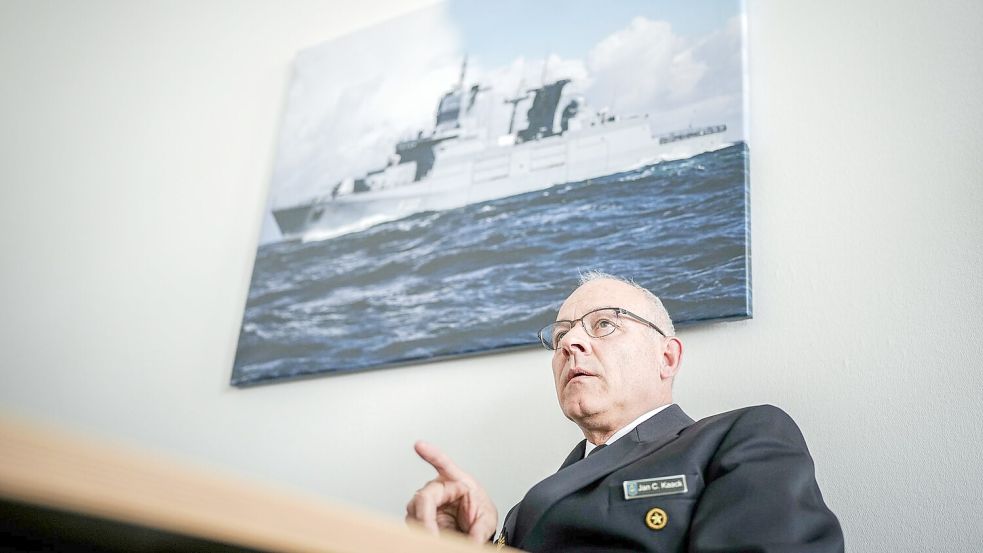 Vizeadmiral Jan Christian Kaack: „Ich bin mir da mit dem Minister einig, denn wir müssen jetzt in die Flotte der Zukunft investieren.“ Foto: Kay Nietfeld/dpa