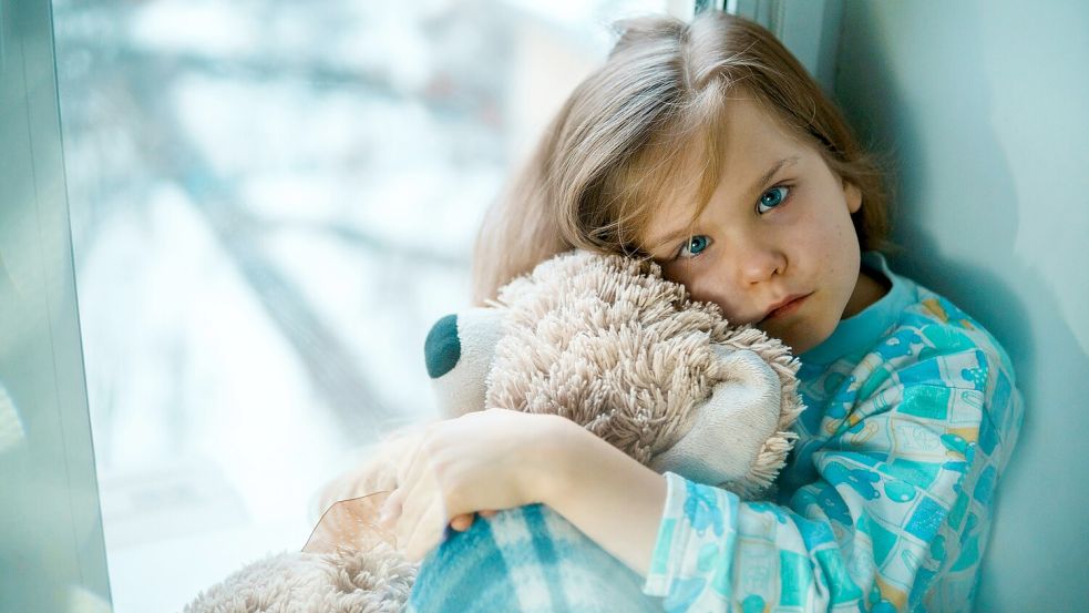 Die Anzahl der Kinder, die wegen einer psychischen Erkrankung stationär behandelt wird, nimmt zu. Foto: Unsplash/Vitolda Klein