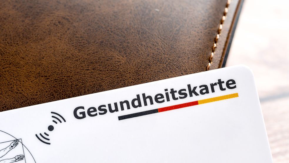 Wie man im Alter krankenversichert, entscheidet sich gewissermaßen schon Jahre vorher. Foto: IMAGO/Michael Bihlmayer