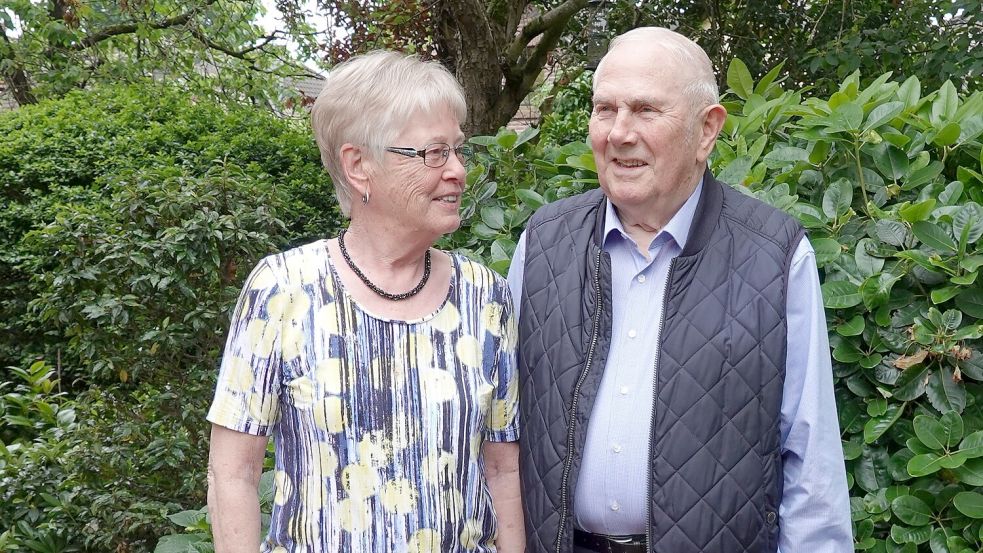 Hans und Monika Meyer feiern das Fest der Diamantenen Hochzeit. Foto: Passmann