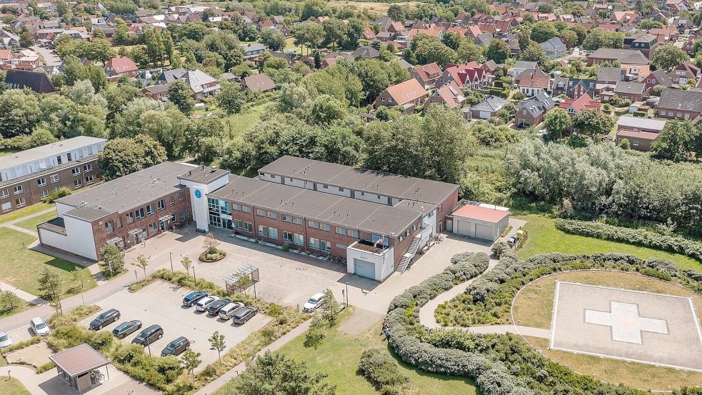 Das Inselkrankenhaus auf Borkum ist Teil des Klinikums Leer. Foto: Archiv