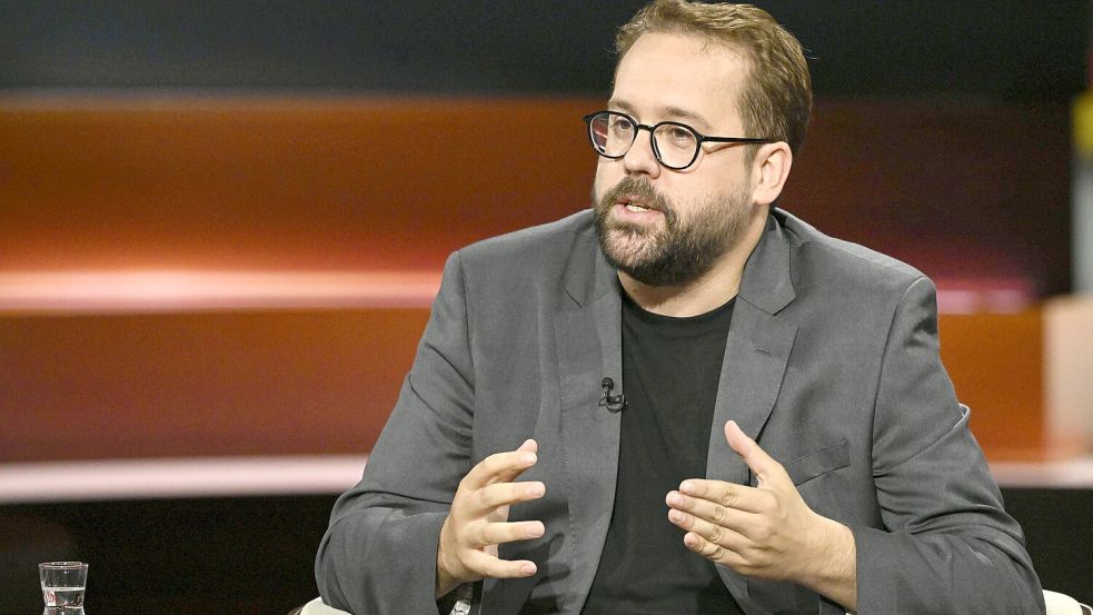Paul Ronzheimer wird von Axel Springer als „markenübergreifendes journalistisches Gesicht“ bezeichnet. Foto: IMAGO/teutopress
