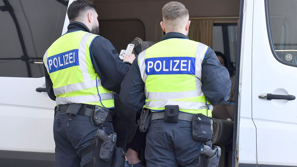 Seit vergangenem Herbst gibt es stationäre Kontrollen an den Grenzen zu Polen, Tschechien und der Schweiz. Foto: IMAGO/Revierfoto