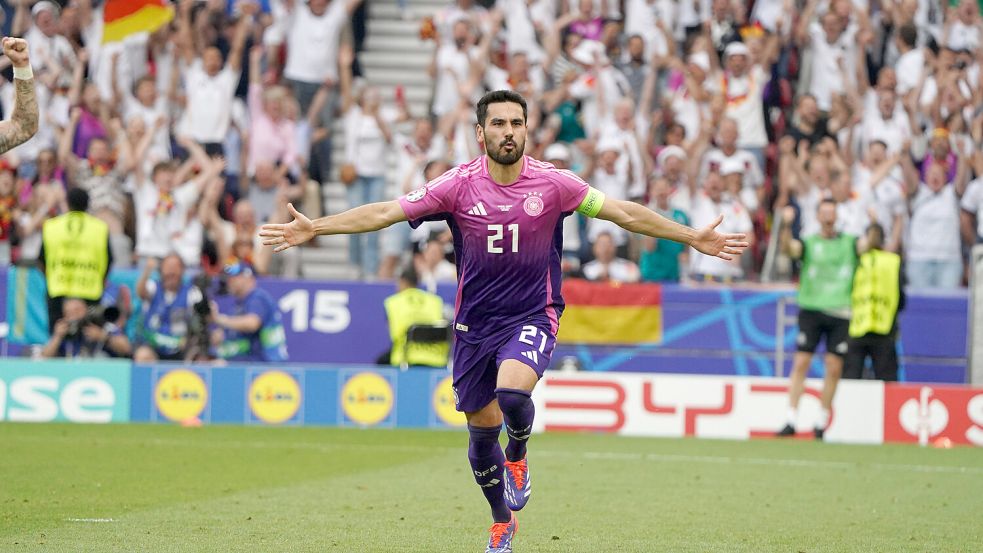 Gefeierter Mann: Deutschlands Kapitän Ilkay Gündogan nach seinem Tor zum 2:0. Foto: Imago Images/Chai v.d. Laage