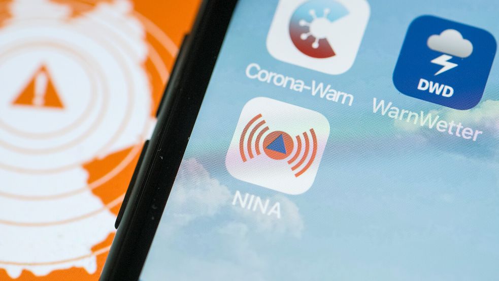 Das Bundesamt für Bevölkerungsschutz und Katastrophenhilfe setzt über die kostenlose Nina-App Warnungen ab. Foto: dpa