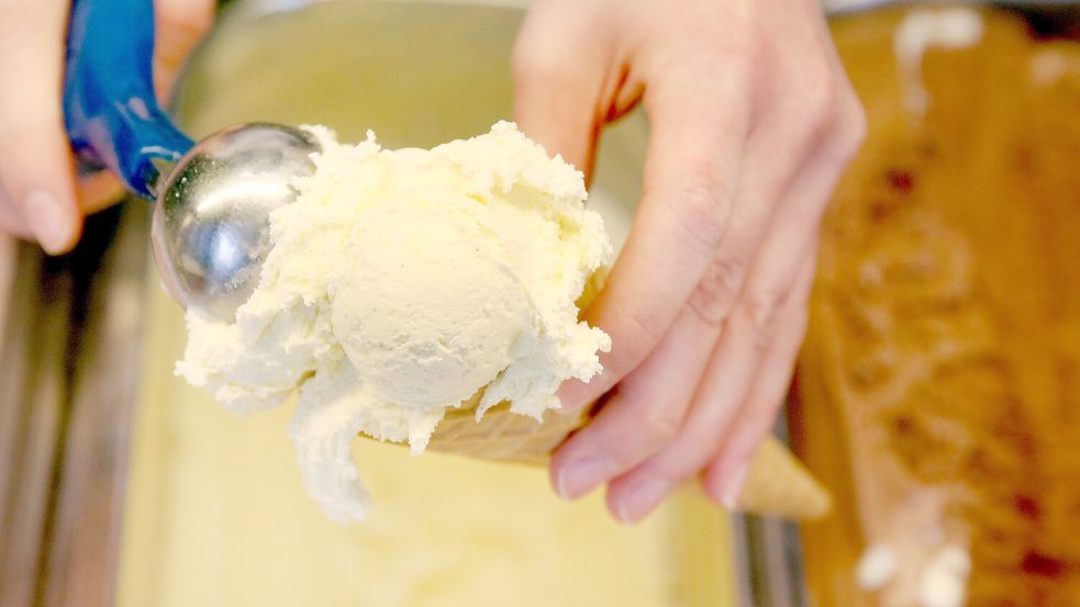 Auch wenn das Eis in Eisdielen deutschlandweit teurer wird, gibt es von Stadt zu Stadt teils große preisliche Unterschiede. Foto: dpa/Roland Weihrauch