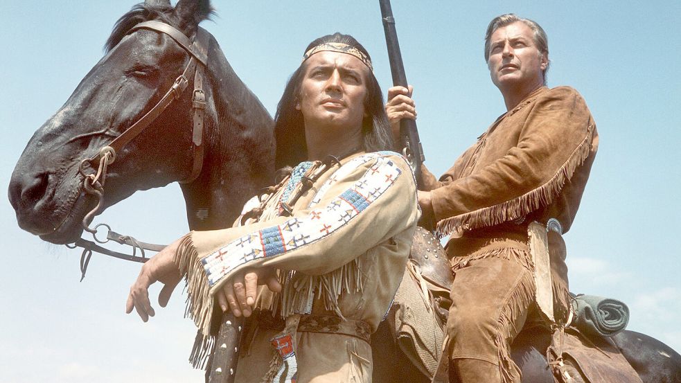 Pierre Brice als Winnetou und Lex Barker als Old Shatterhand Foto: dpa/picture-alliance
