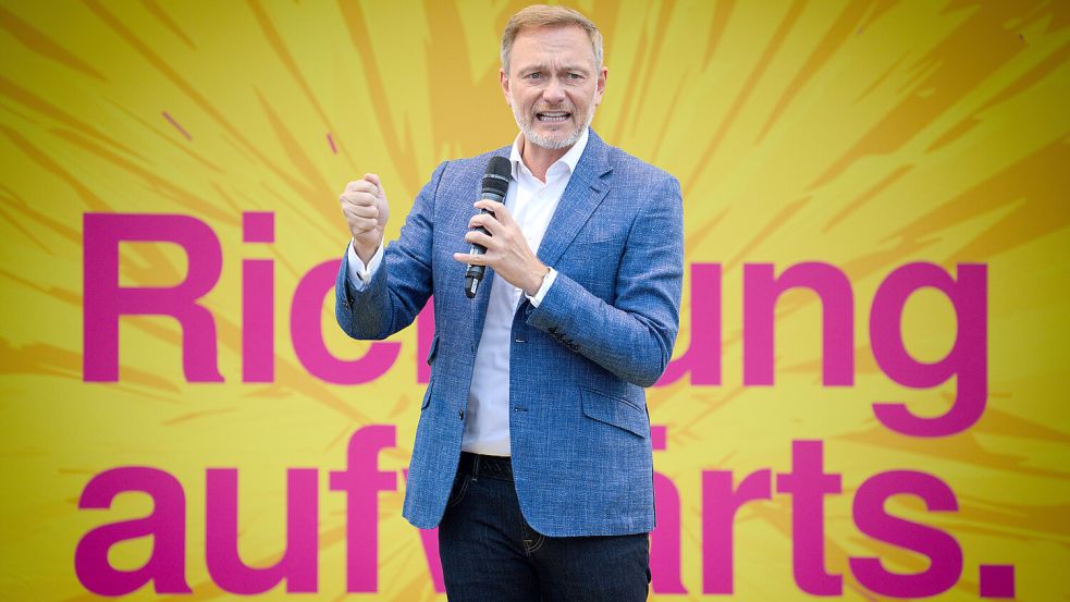 Wirbt für einen ausgeglichenen Etat – und seine Partei: FDP-Chef und Bundesfinanzminister Christian Lindner bei Auftakt des Landtagswahlkampfes in Brandenburg. Foto: dpa/Bernd von Jutrczenka