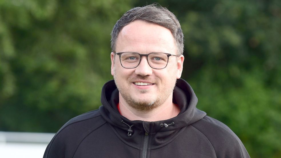 Henning Baumann ist Trainer des SV Holtland/Brinkum. Archivfoto: Damm