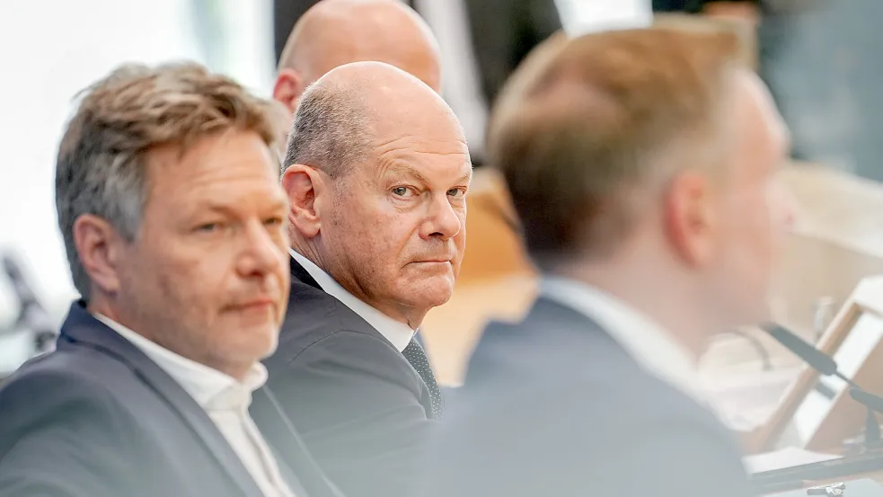 Ampel-Regierung unter Druck: Verbraucherschützer mahnen zur Eile bei offenen Projekten. Foto: dpa/Kay Nietfeld