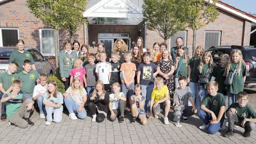 Die erfolgreichen jugendlichen Schützen des Kreiswanderplakettenschießens des SK Alter Amtsbezirk Friesoythe. Foto:.Passmann