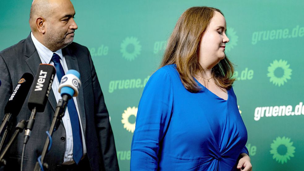 Treten nach zwei Jahren an der Spitze der Grünen zurück: Omid Nouripour und Ricarda Lang. Foto: Fabian Sommer