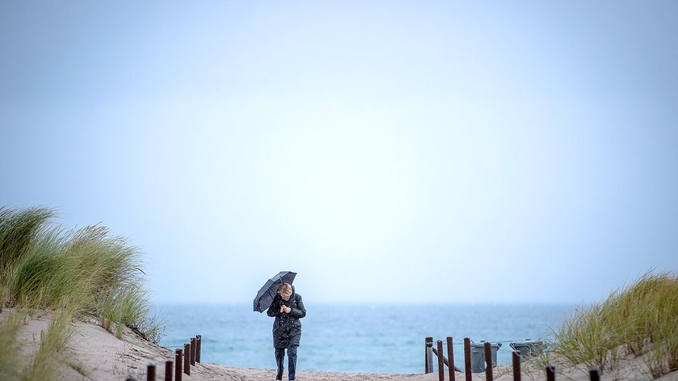 Das Wetter in Niedersachsen wird am Wochenende ungemütlich. Foto: dpa/Jens Büttner