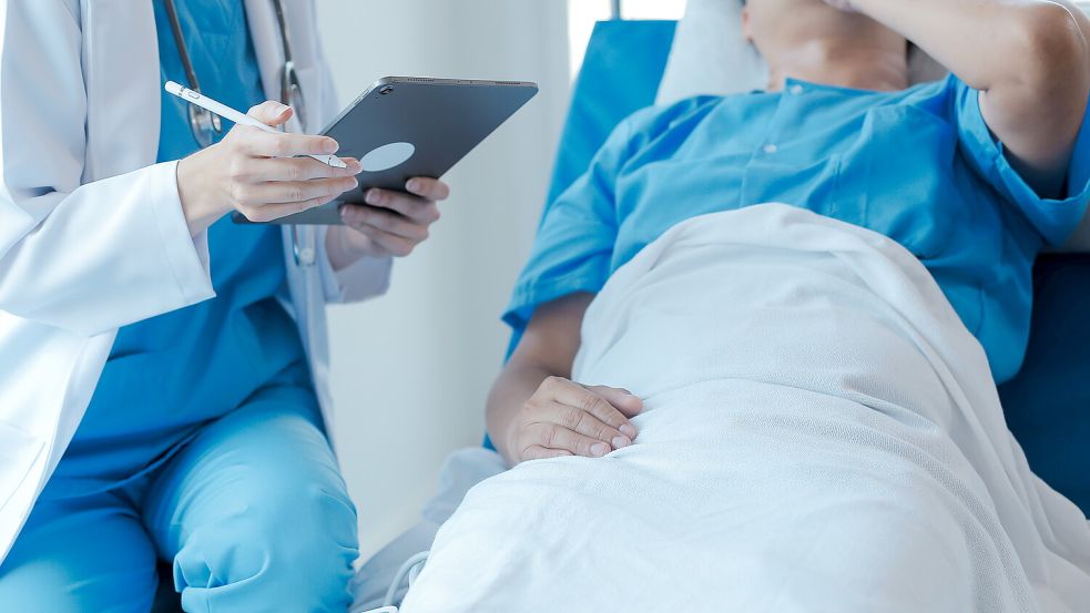 Schmerzliche Bilanz: Medizinische Behandlungsfehler sind in Deutschland keine Seltenheit. Foto: IMAGO/Pond5 Images