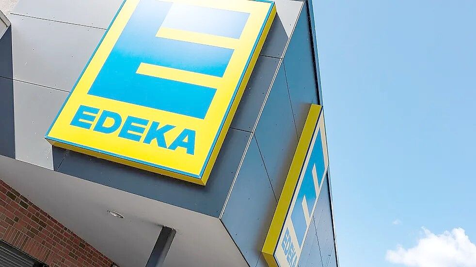 Die Edeka Minden-Hannover hat in Ramsloh ein Grundstück gekauft. Dort soll ein Einkaufszentrum entstehen. CDU und FDP haben nun weitere Planungen erstmal gestoppt. Foto: Björn Wylezich - stock.adobe.com