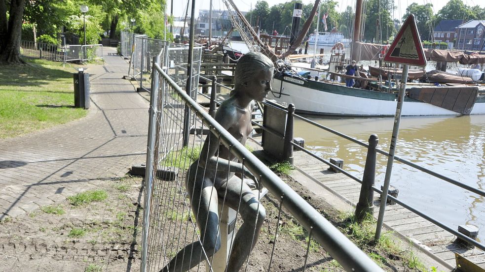 Die Uferpromenade am Garrelschen Garten muss erneuert werden. Foto: Wolters/Archiv