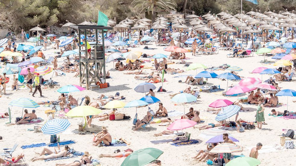 Mit der Erhöhung der Übernachtungssteuer und Mautgebühren für Autos plant Mallorca, die Touristenströme besser zu kontrollieren. Foto: www.imago-images.de
