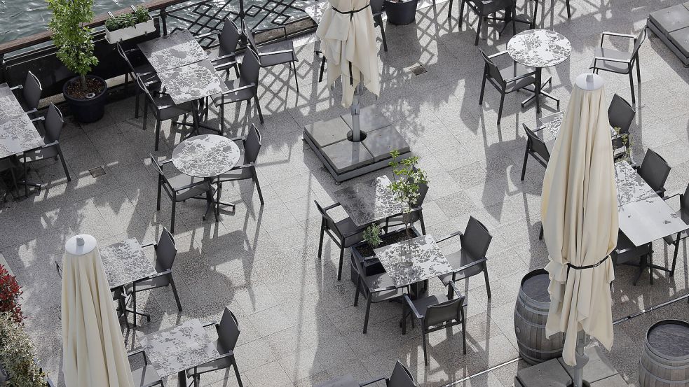 Warum Restaurants um ihr Überleben kämpfen müssen und die Aussichten trübe bleiben. Foto: IMAGO / snowfieldphotography