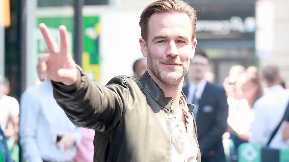 Lässt sich trotz schwerer Krankheit nicht unterkriegen: US-Schauspieler James Van Der Beek. Foto: IMAGO/MediaPunch
